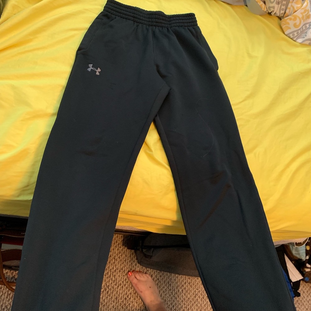 sweat pants